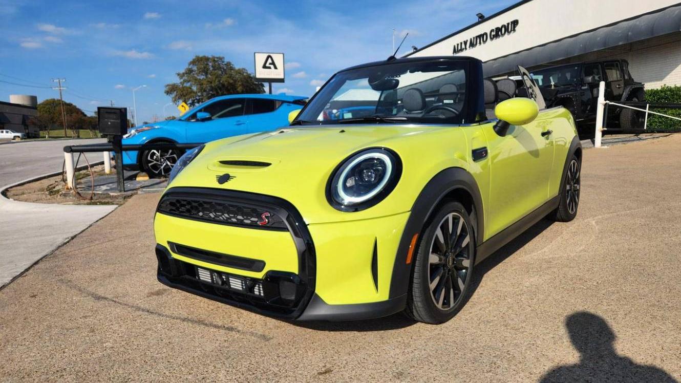 MINI COOPER CONVERTIBLE 2023 WMW43DL08P3R15602 image